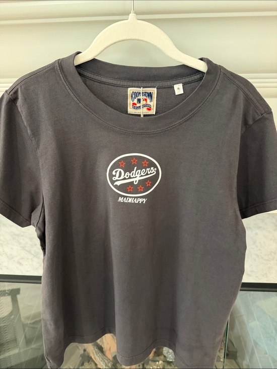 Madhappy Tops - Madhappy Dodgers Short-Sleeve Tee - Charcoal with Red Stars,